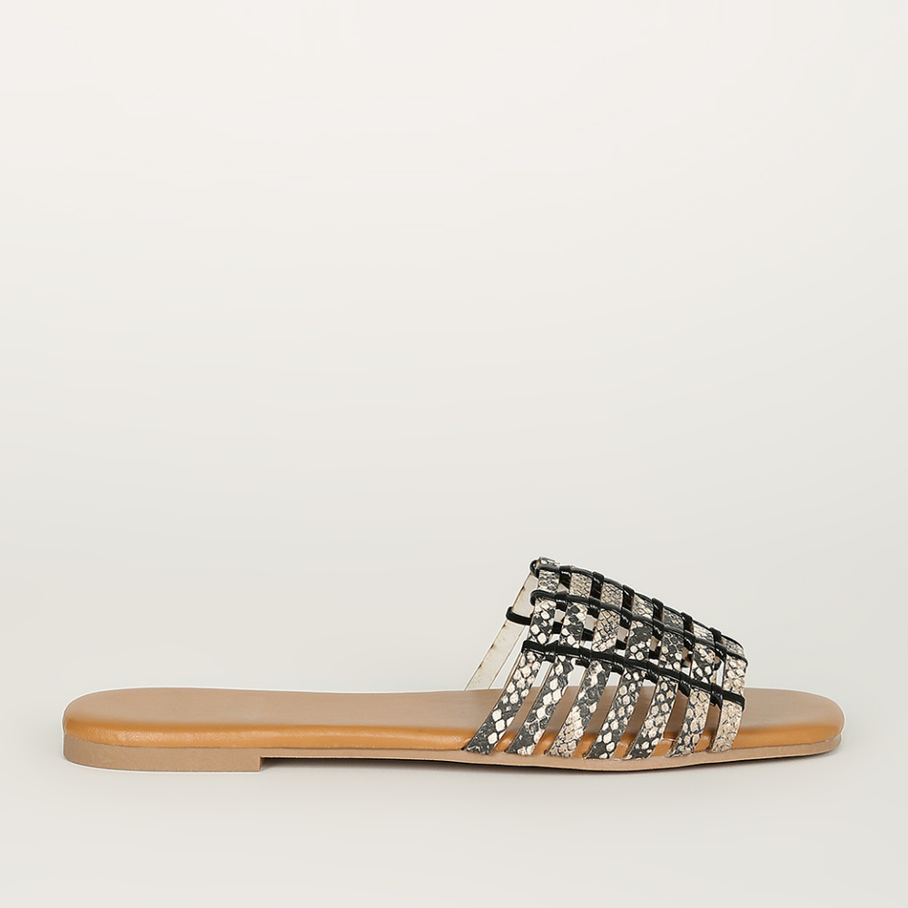 Fiercely Chic - Beige Snake Weaved Sandals - Picture 4 of 8